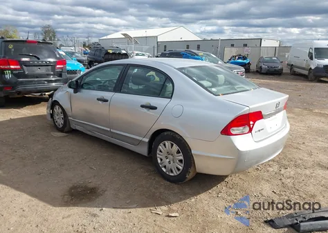 2010 Honda Civic Vp z USA, uszkodzony, nr VIN 2HGFA1F32AH561152